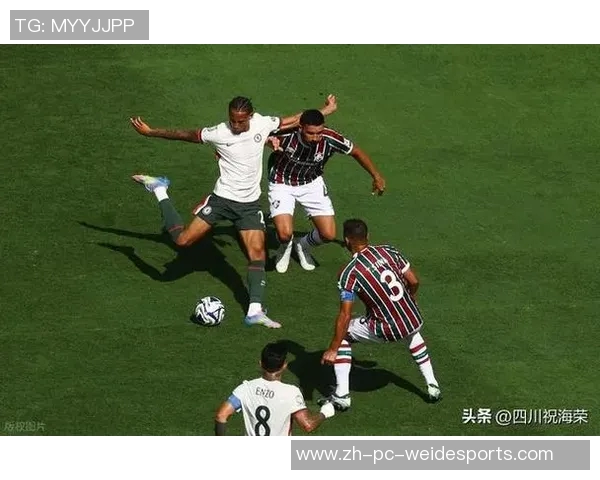 切尔西与巴黎交锋历史回顾及本赛季表现对比分析